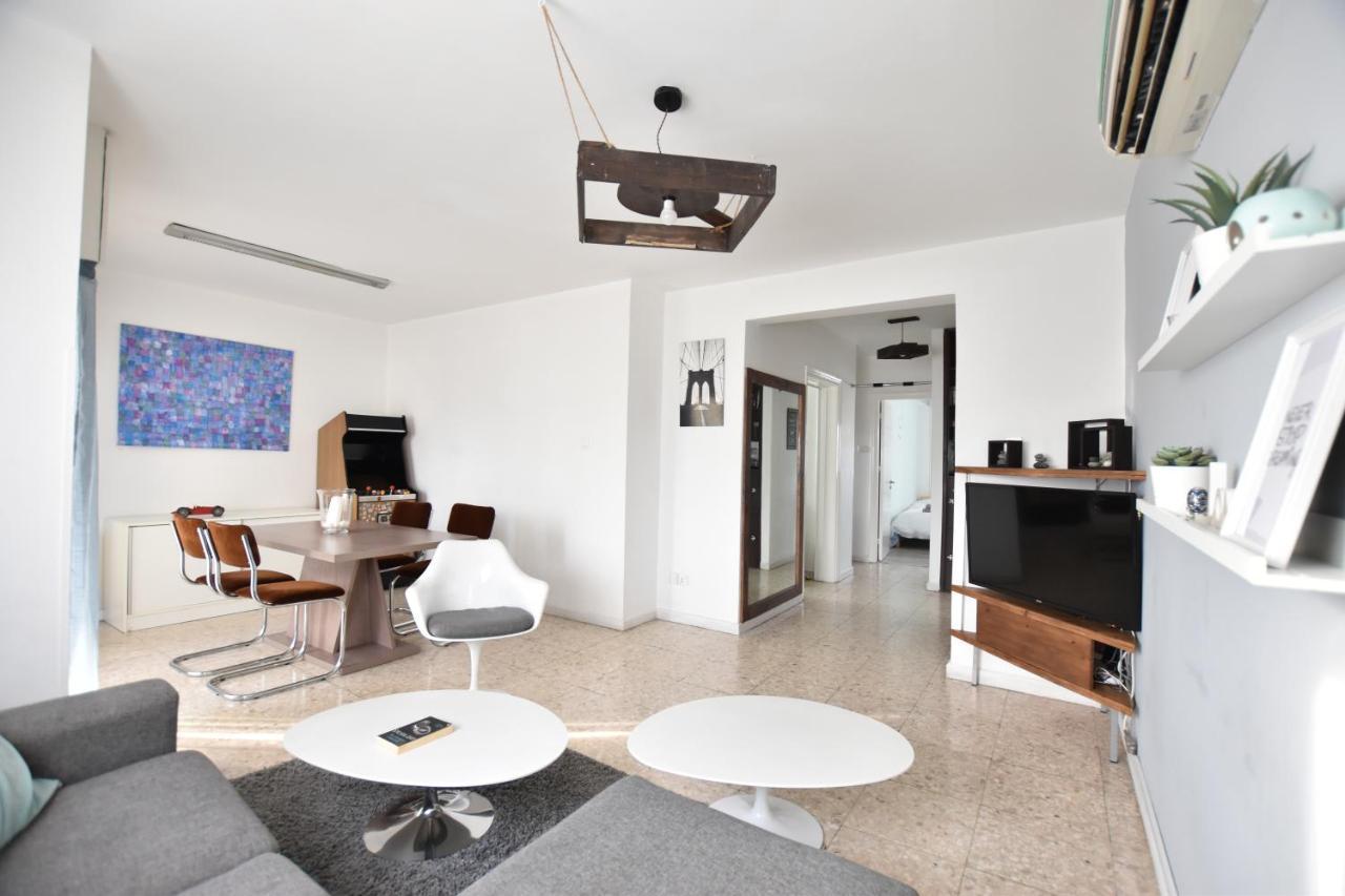 Glabur Stays - The Cozy 2 Bdr - Nicosia City, Free Parking & Wifi, Welcomes You!!! Exteriör bild